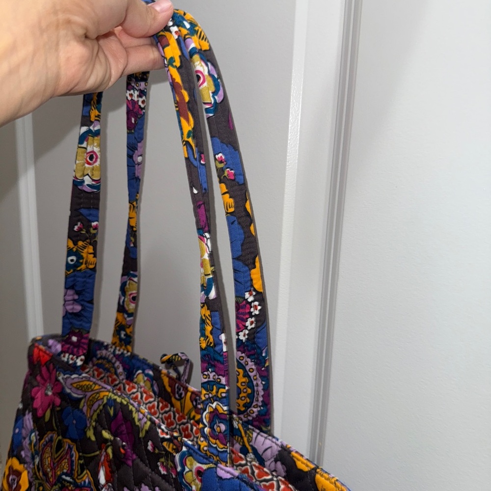 vera bradley tote - Picture 2 of 5